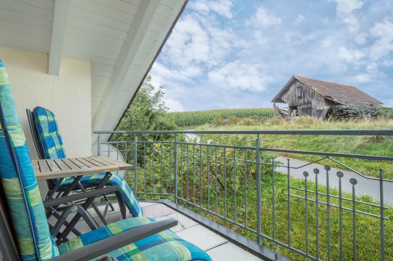 Ferienwohnung Schleinseeblick クレスブロン・アム・ボーデンゼー エクステリア 写真