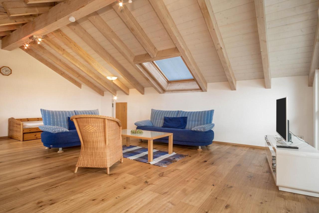 Ferienwohnung Schleinseeblick クレスブロン・アム・ボーデンゼー エクステリア 写真